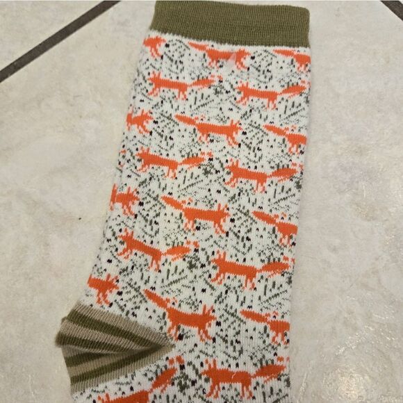 NEW Foxes Socks - Picture 2 of 4